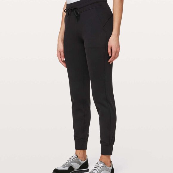 Lululemon Ready To Rulu Pant - Sz 4 - Picture 1 of 4